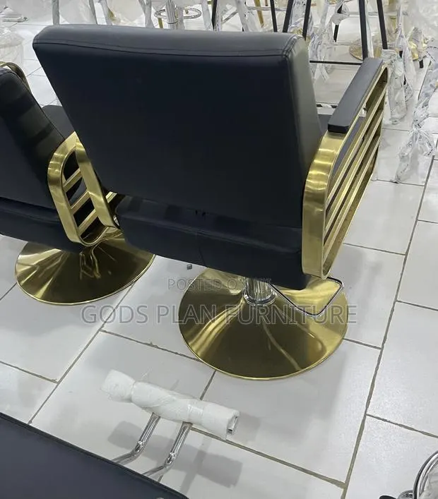 Barbering / Salon Chair · Photo 2