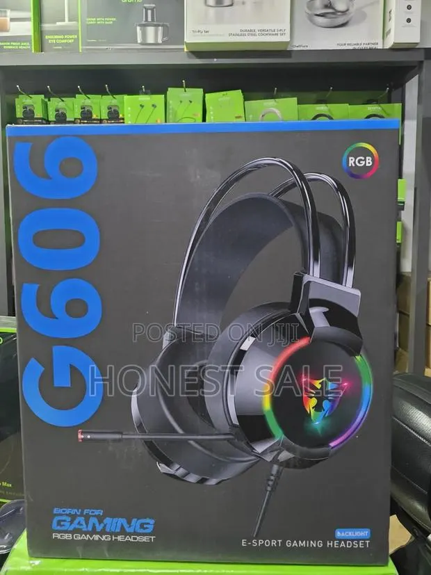 G606 RGB Usb Plug and Play Gaming Wired Headphones · Photo 1