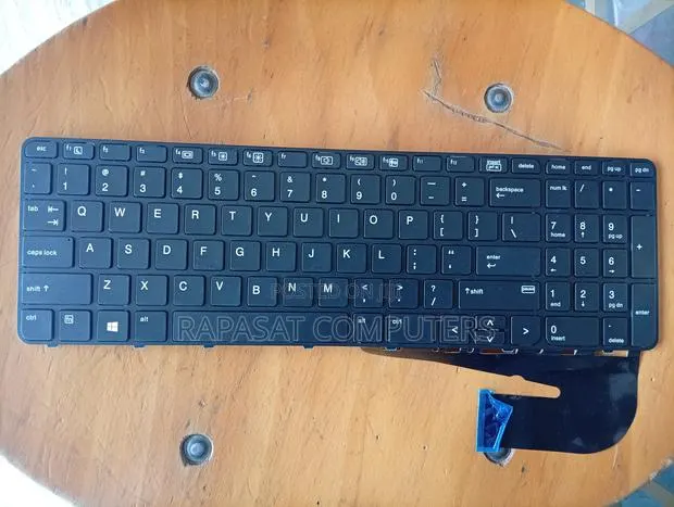 HP 15-U Keyboard · Photo 1