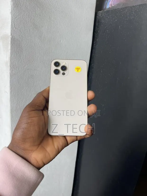 New Apple iPhone 12 Pro 128 GB Rose Gold · Photo 1