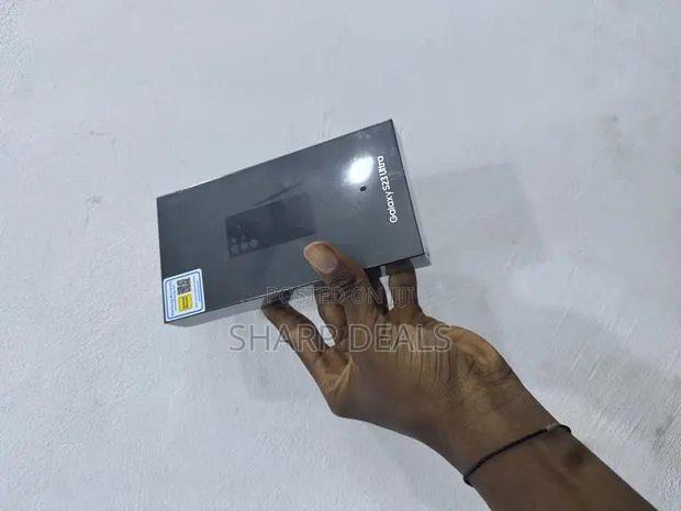 New Samsung Galaxy S23 Ultra 256 GB Black · Photo 1