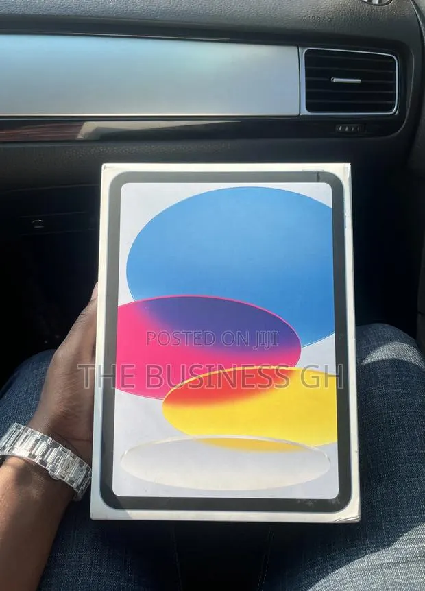 New Apple iPad (2025) 128 GB Blue · Photo 1