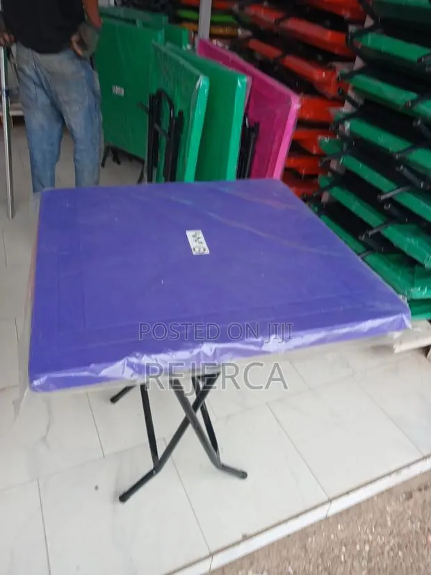 Foldable PCS Table · Photo 1
