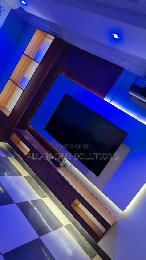 Wall Tv Console · Photo 1
