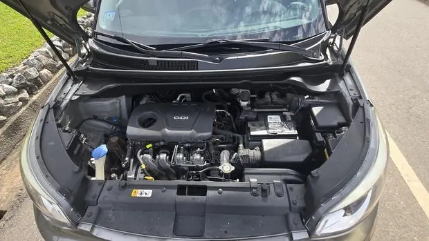 Kia Soul Base Hatchback 2017 Gray