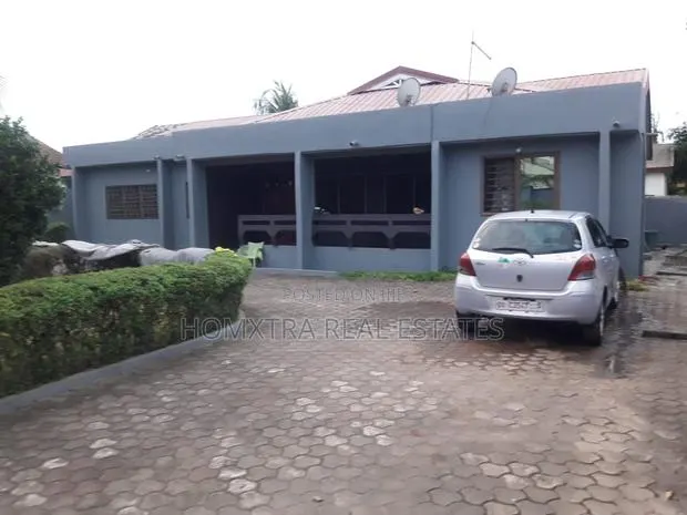 2bdrm House in Homxtra Real Estates, Mile 7 for rent · Photo 1
