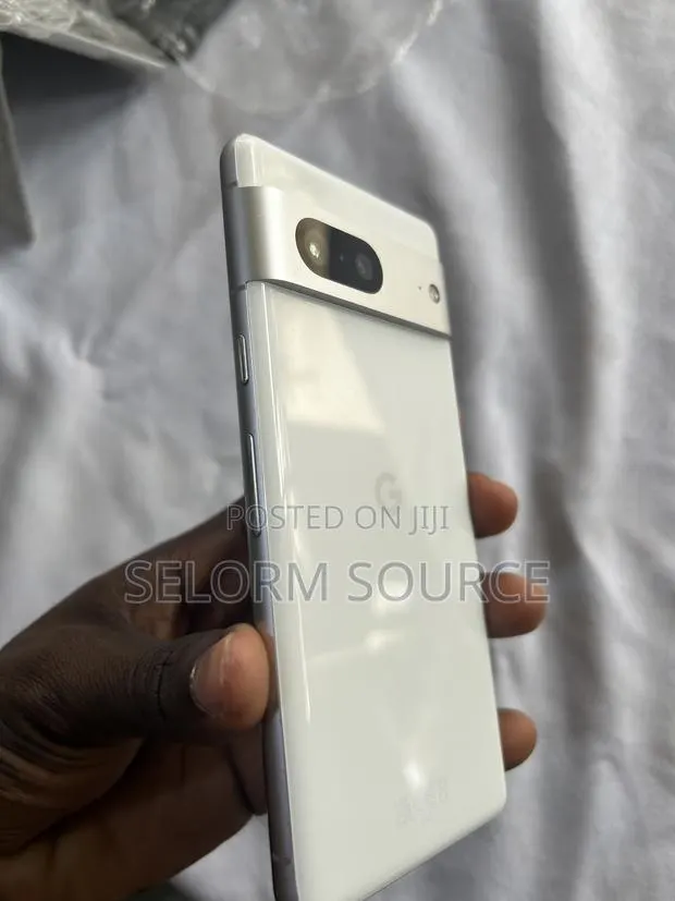 Google Pixel 7a 128 GB White · Photo 1