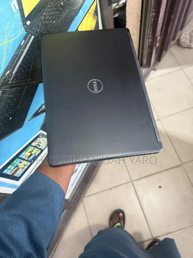 Laptop Dell Latitude 5480 8GB Intel Core i5 SSD 256GB · Photo 1
