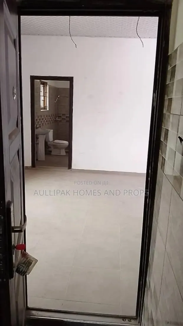 1bdrm Apartment in Lakeside for rent · Photo 1
