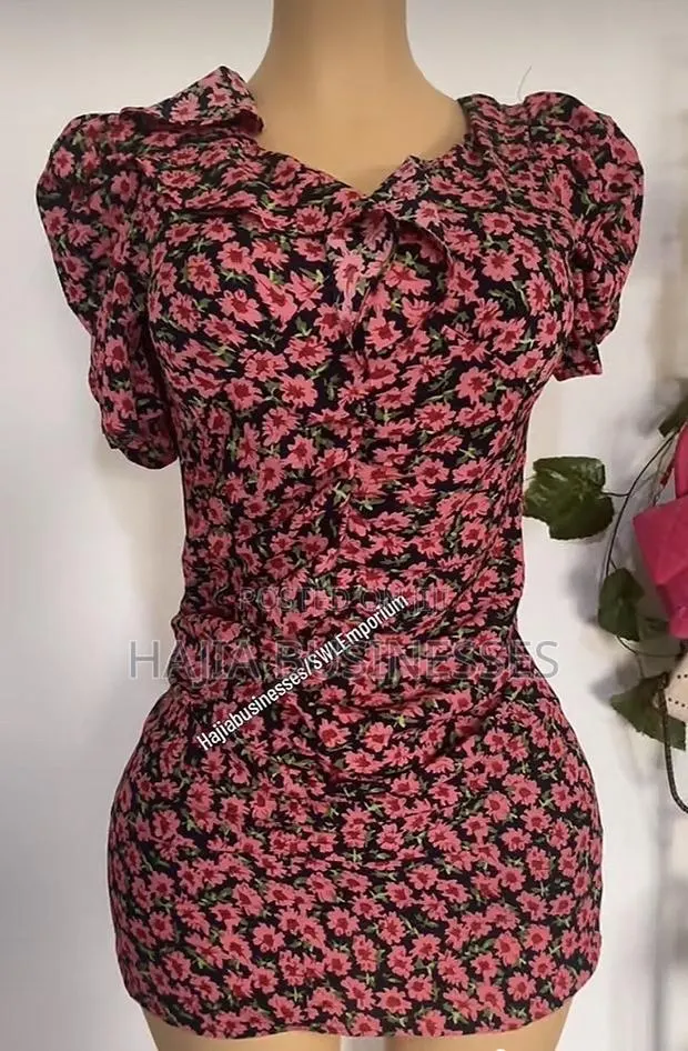 Floral Dress · Photo 1