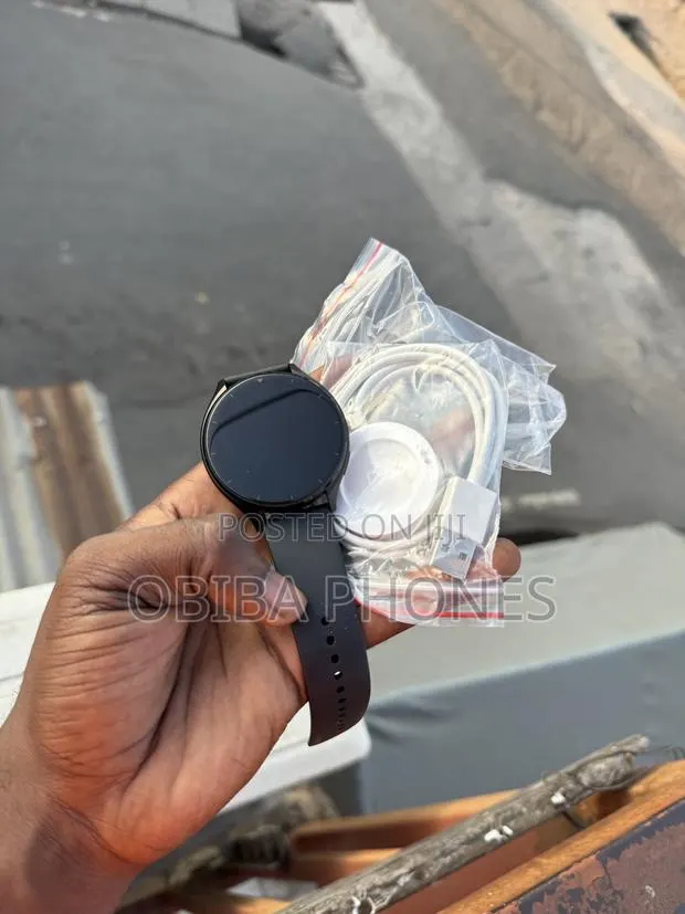 Xiaomi Mi Watch 2 · Photo 1