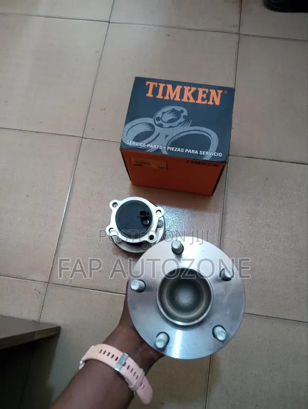 Premium Timken Ford Escape, Lincoln Wheel Bearing and Hub From USA · Photo 1