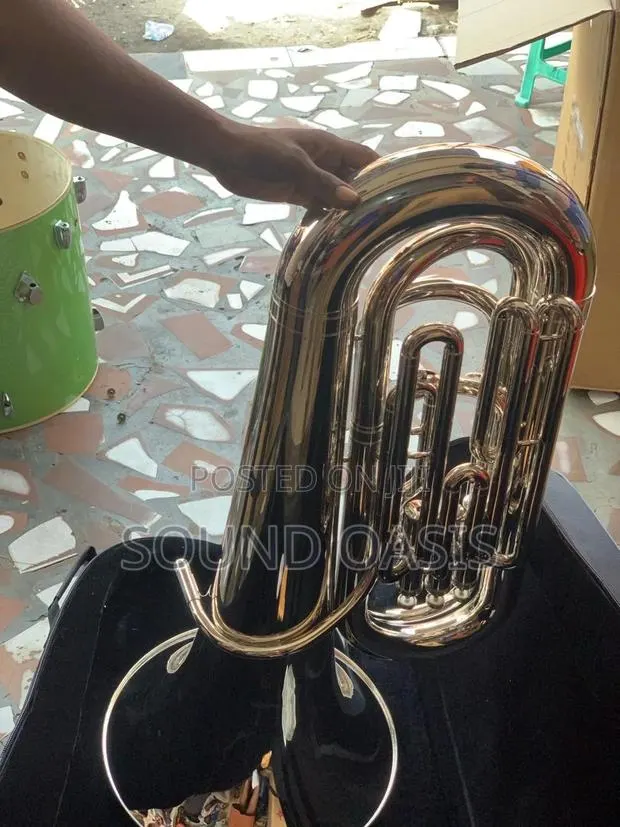 Original Tuba · Photo 1