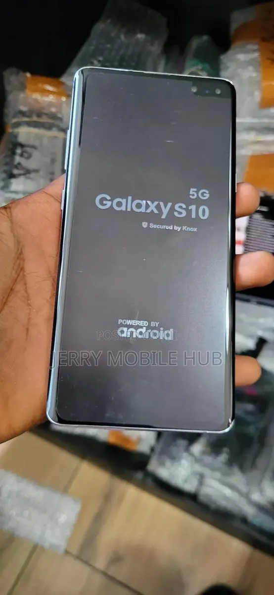 Samsung Galaxy S10 5G 256 GB Black · Photo 1