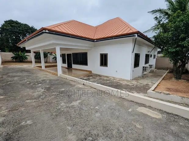 Furnished 4bdrm House in Achimota for rent · Photo 1