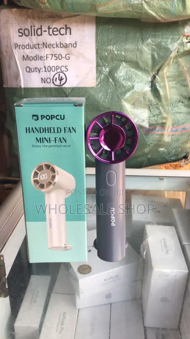 Hand Held Fan · Photo 1