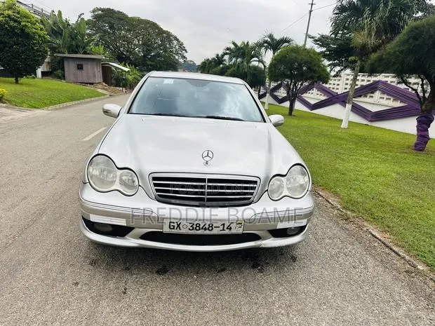 Mercedes-Benz C230 2005 Silver