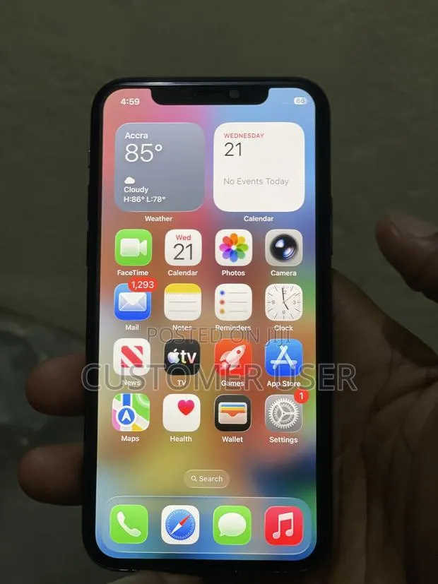 Apple iPhone 11 Pro 64 GB Gray · Photo 1