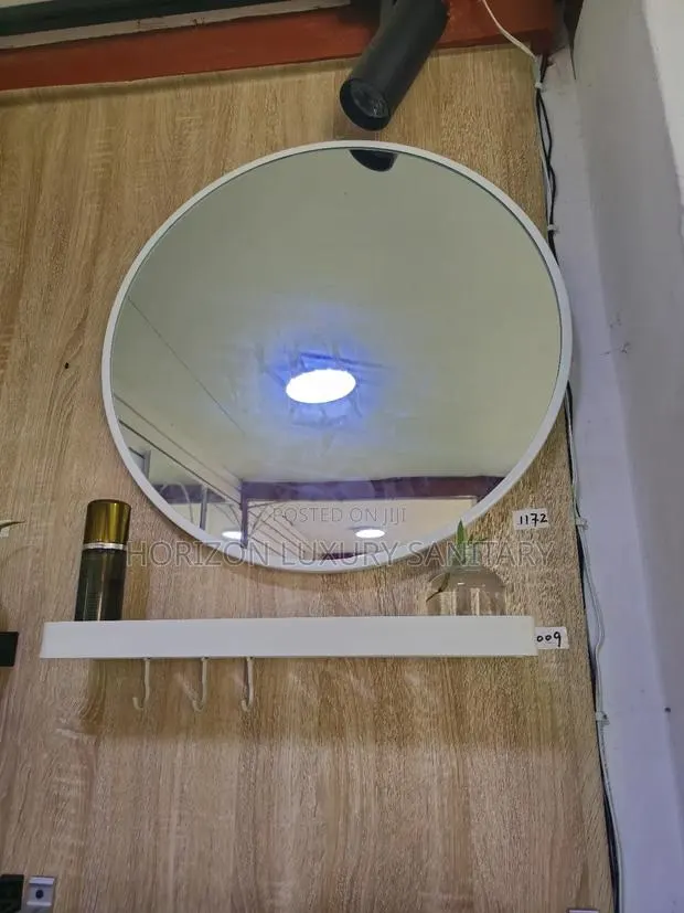 White Mirror for Offices,Bathroom Dressing Room · Photo 1
