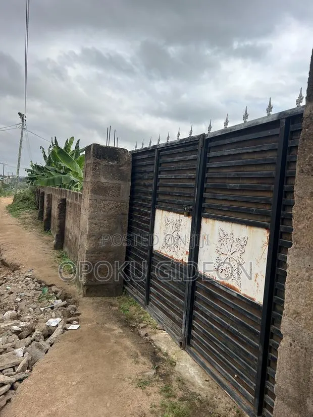 Half Plot of Land for Sale at Ablekuma Joma · Photo 1