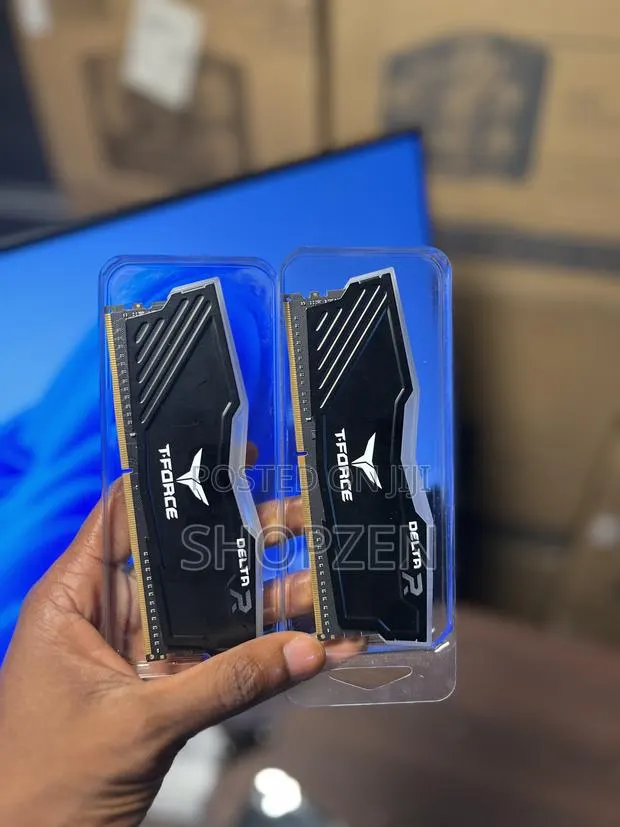 T-Force Delta 16gb DDR4 RGB RAM · Photo 1