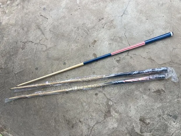 Original Snooker Stick Wood Made Available At Cool Price · Photo 1