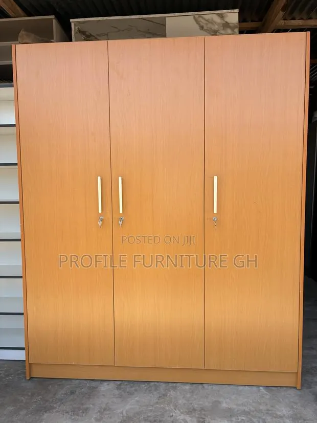 3in1 Wardrobe// Laminated 3in1 Wardrobe Quality · Photo 1