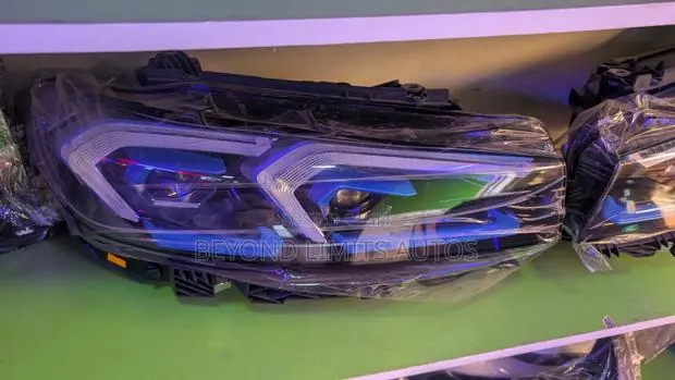 BMW 3 Series 2022,2023,2024,2025 Headlight G20 · Photo 1