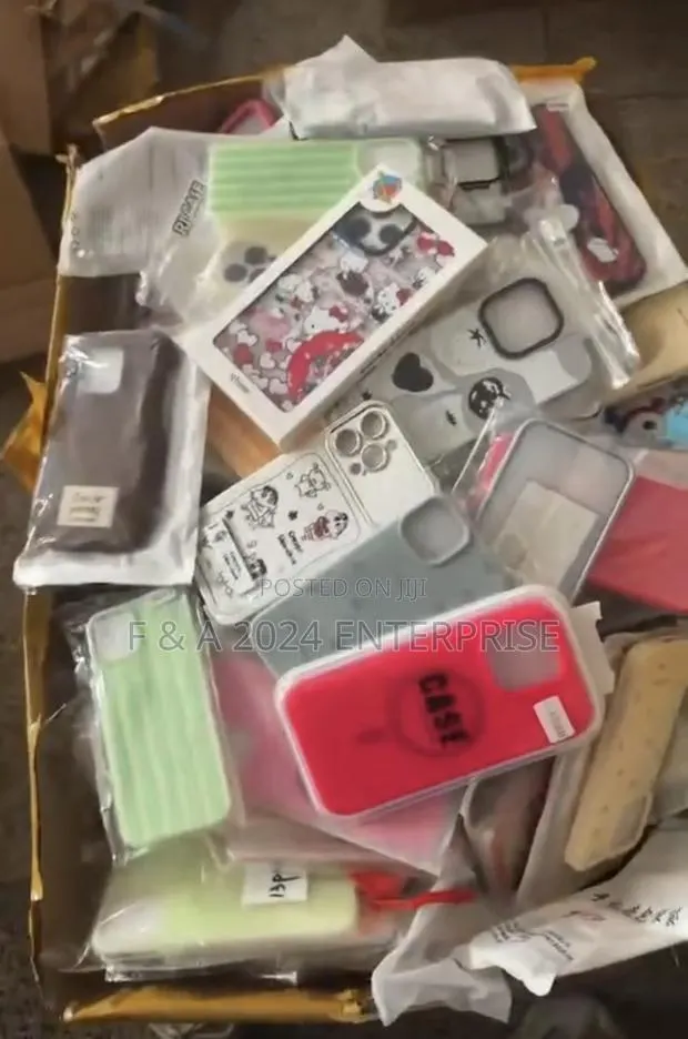 Wholesale iPhone Covers 6s to 16 Pro Max and Samsung Series Covers · Photo 1