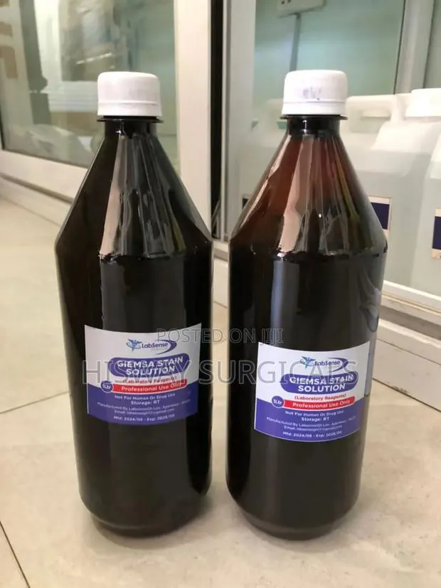 Giemsa Stain Solution · Photo 1
