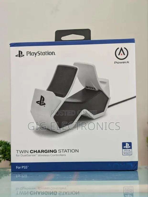 PowerA Twin Charging Station for PS5 DualSense Wireless Controllers · Photo 1