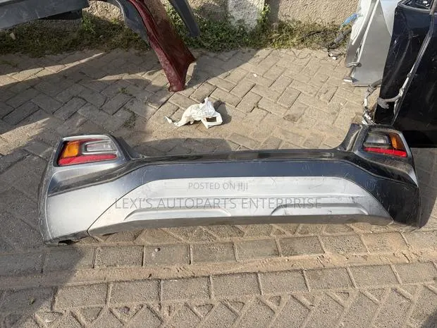 Hyundai Kona 2017,2018,2019,2020,2021back Bumper Available · Photo 1