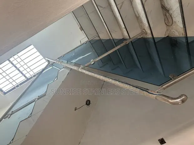 Stainless Design Balustrade · Photo 1