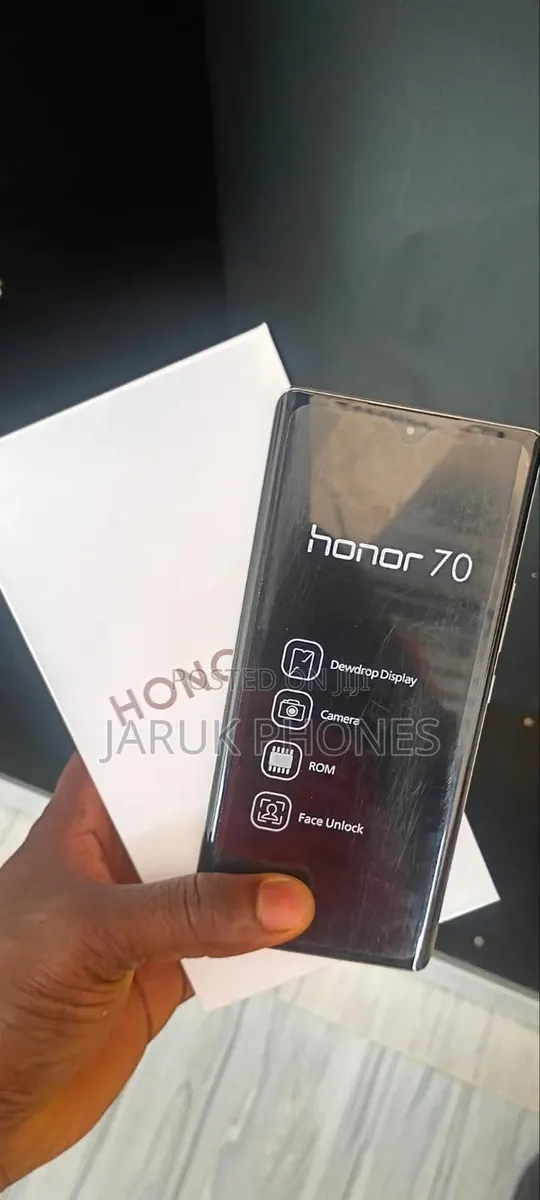 New Honor 70 256 GB Gold · Photo 1
