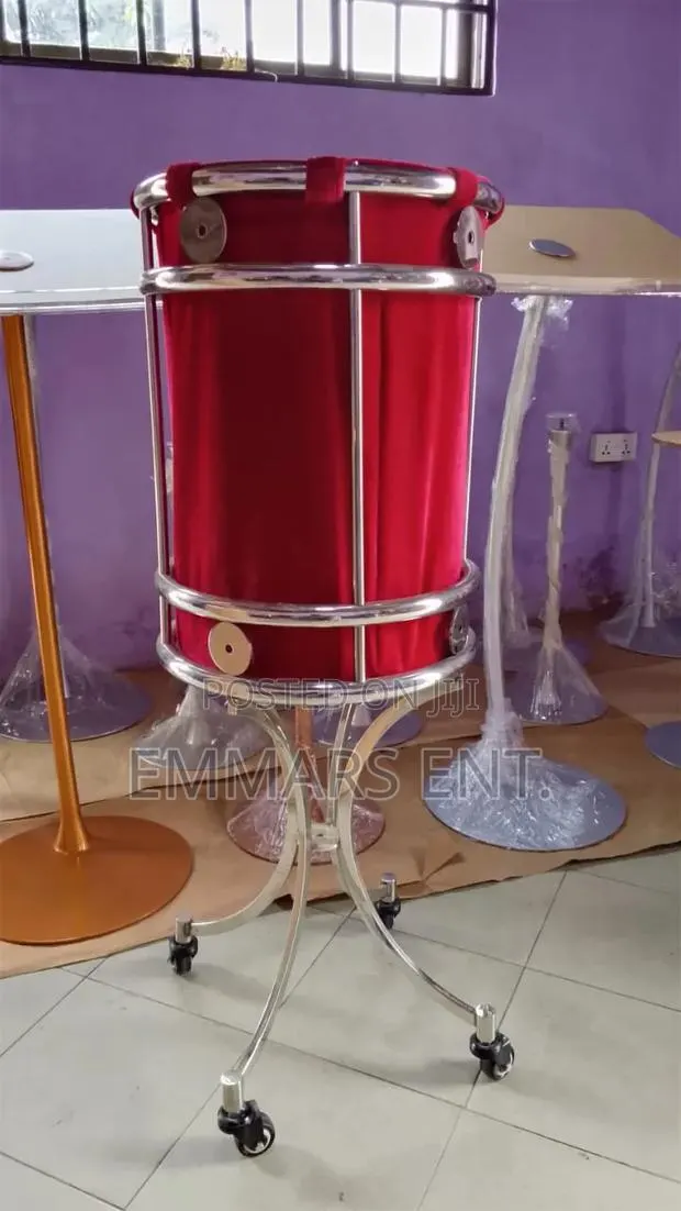 Original Imported Offering Buckets of Colours · Photo 1