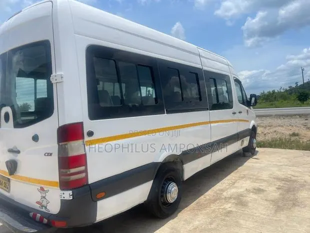 Mercedes-Benz Sprinter 2009 White · Photo 3