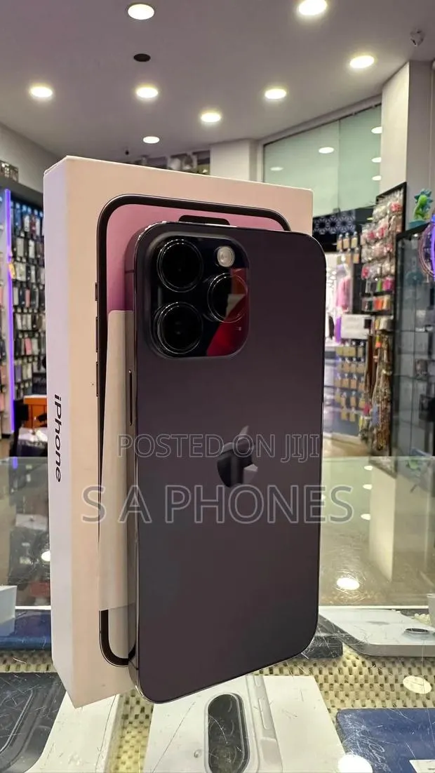 Apple iPhone 14 Pro Max 256 GB Purple · Photo 1