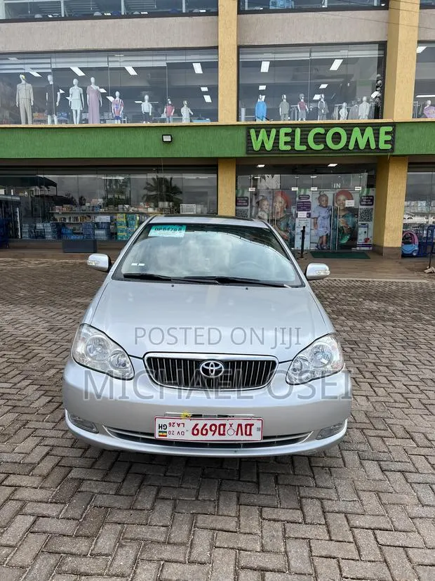 Toyota Corolla Altis 1.6 2008 Silver · Photo 1