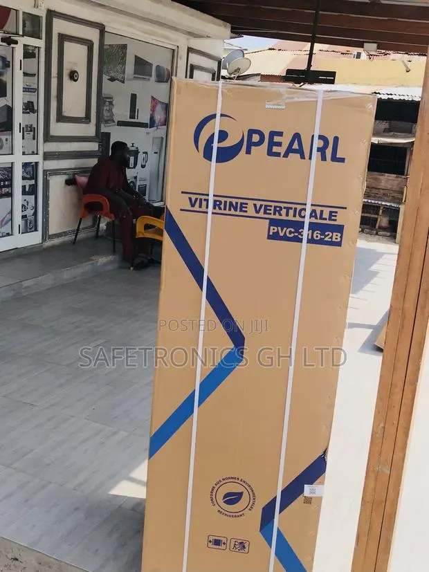 Correct PVC-316 Pearl Display Glass 235l Singledoor Fridge · Photo 1
