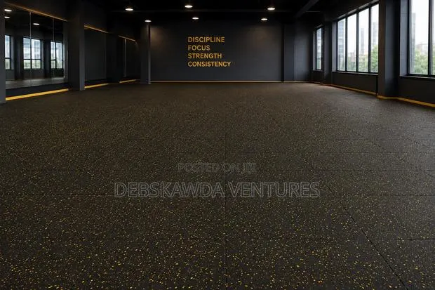 Heavy Duty Rubber Floor Tiles · Photo 1