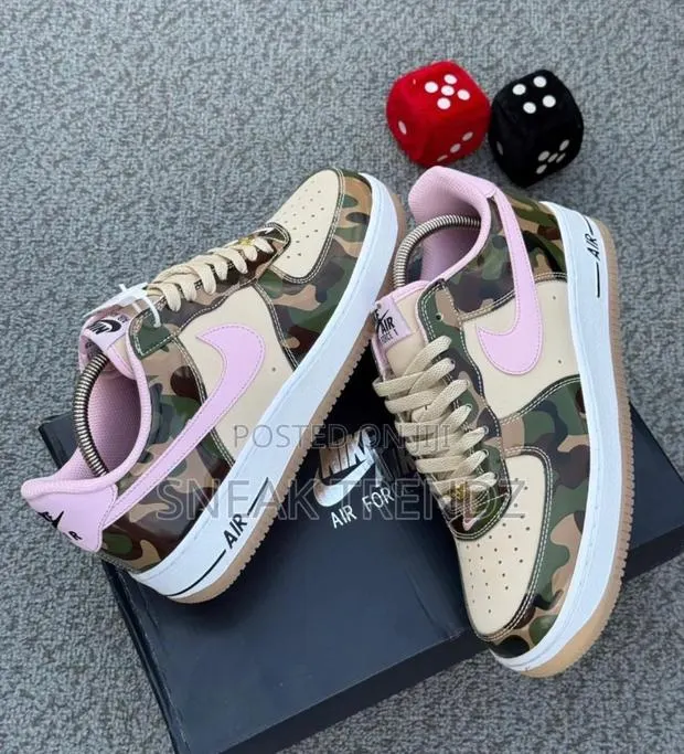 Nike Air Force 1 Army Pink · Photo 1