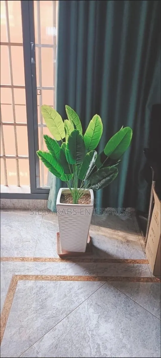Artificial Flower Plant · Photo 1