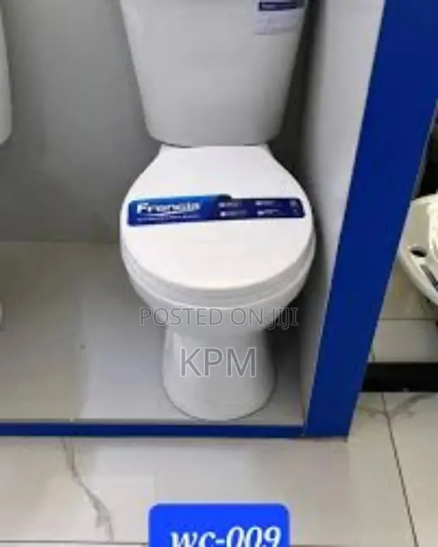 First Grade Complete Wc Watercloset Smooth Finishing · Photo 1