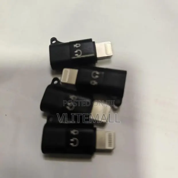 USB-C Female to Lightning Male OTG Adapte