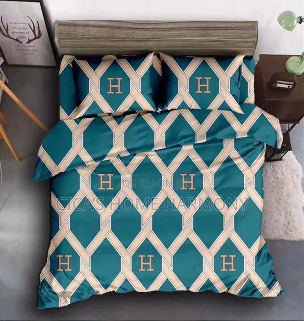 Comfortable 7in1 Duvet Set · Photo 1