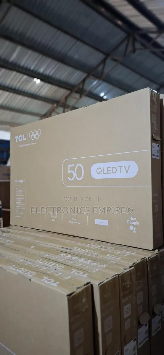 TCL 50" Qled Uhd Smart Digital Satellite · Photo 1