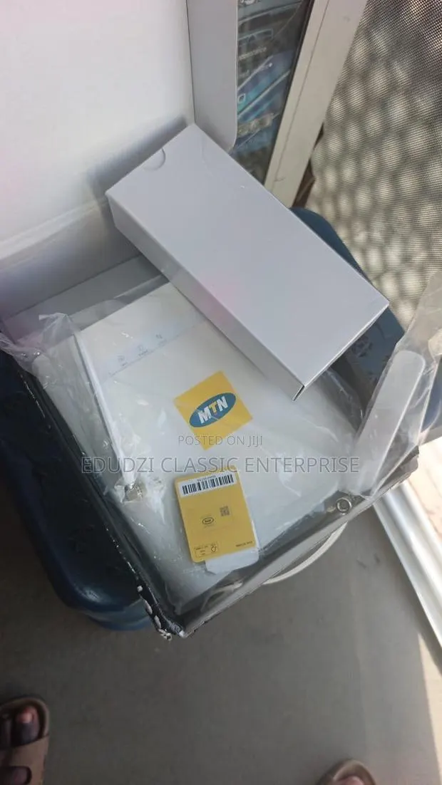 MTN Tubonet Router + Data Sim Yellow Biz .,47& · Photo 1