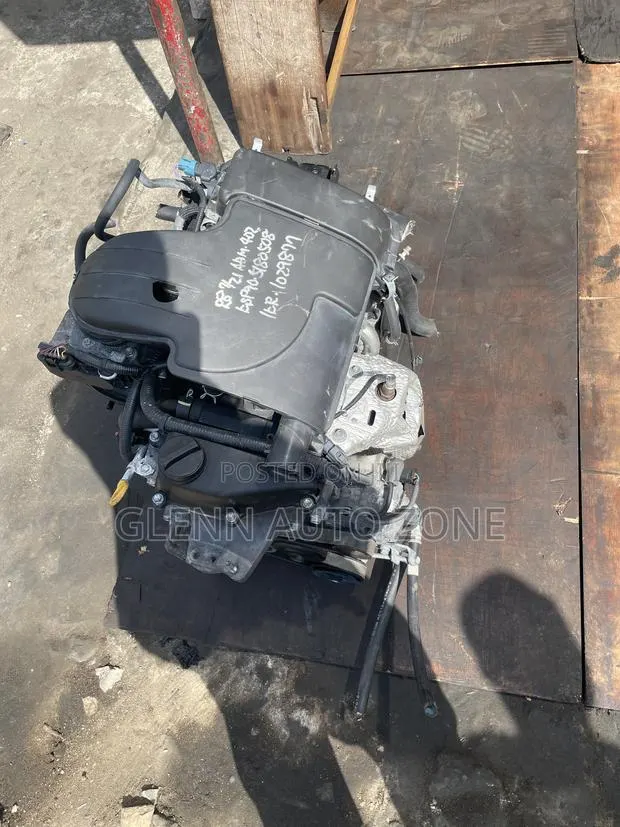 Toyota Vitz 3plugs Complete Engine · Photo 1