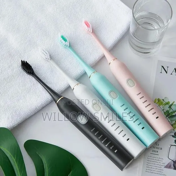 Electric Brushes + Brush Organizer · Photo 1