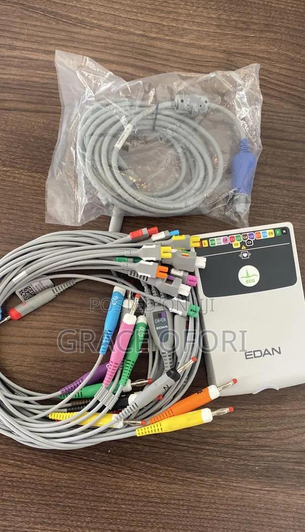 SE-18 ECG Cable With Sampling Box and USB Cable · Photo 1